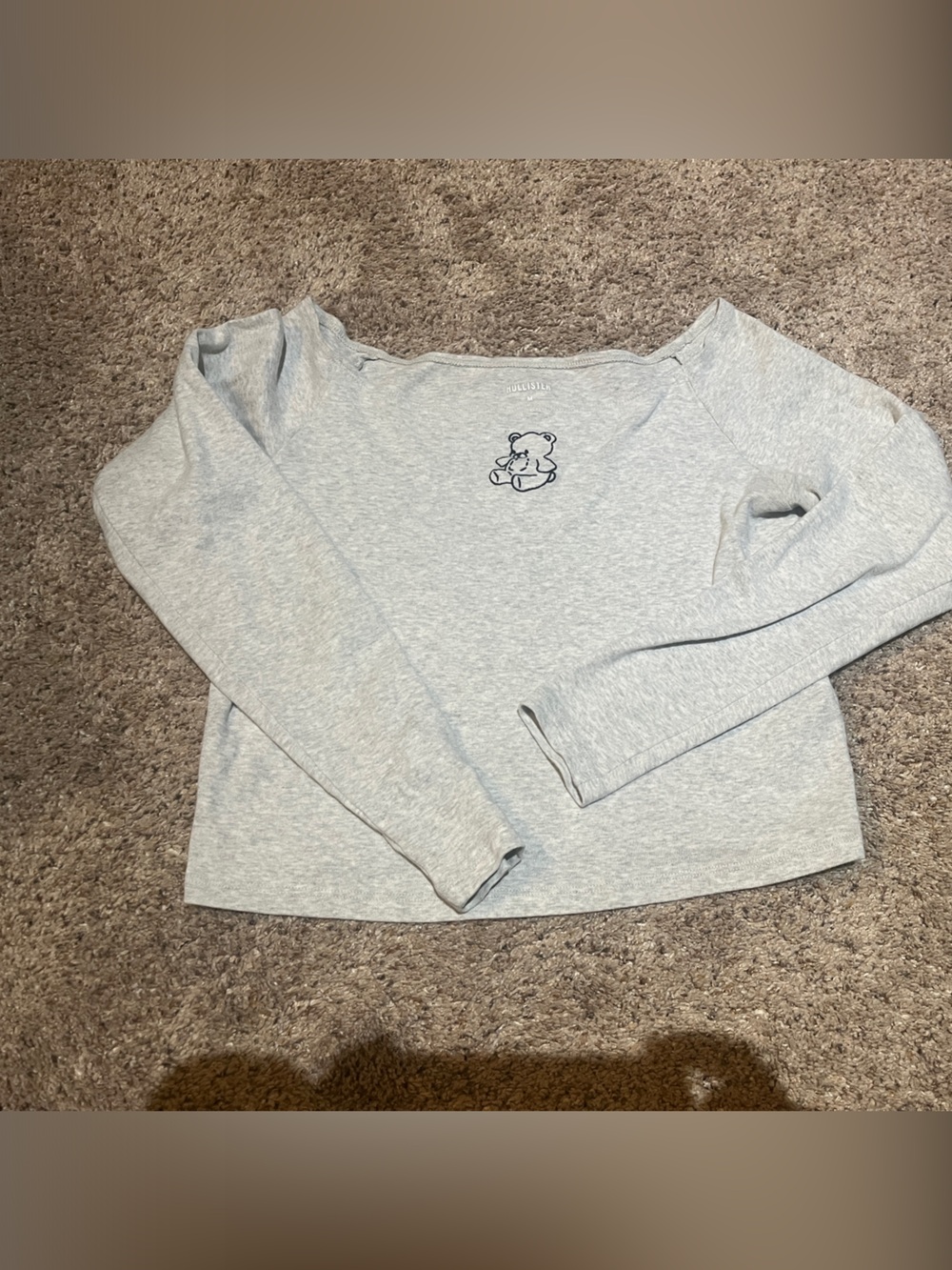 Hollister Light Gray off the shoulder top with Small Embroidered Bear 🐻